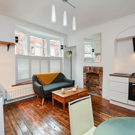 The Location- 1 Free Private Parking Space - 60 Second Walk 2 Minster! York Exteriér fotografie