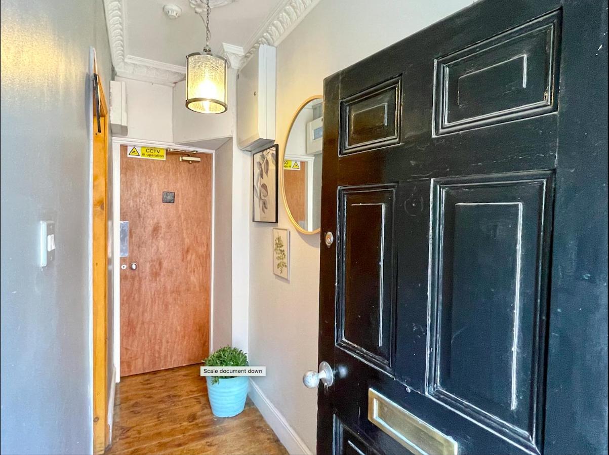 The Location- 1 Free Private Parking Space - 60 Second Walk 2 Minster! York Exteriér fotografie